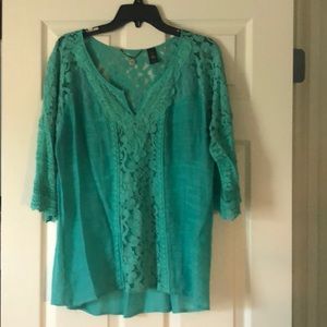 Women’s BKE shirt